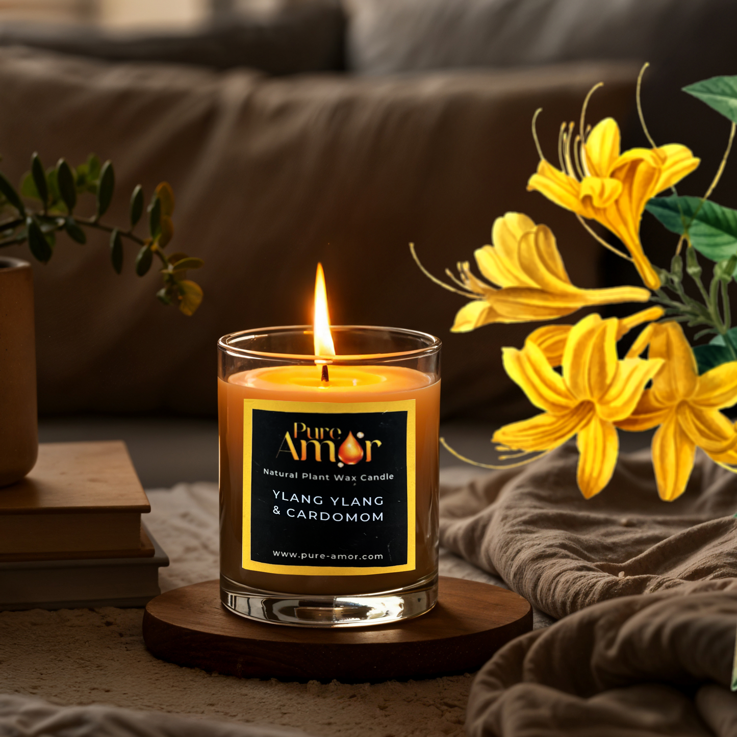 Luxury Hand-Poured Scented Candle – Available in 9cl & 20cl